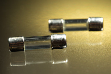  Electrical fuse  in glass capsule