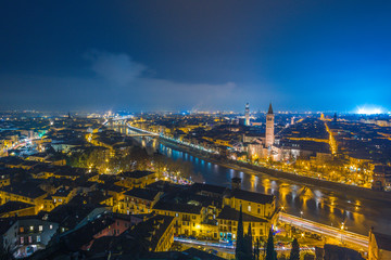 Fototapeta na wymiar skyline of Verona in Italy at night