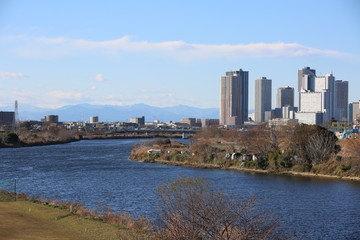 Fototapeta na wymiar 多摩川からの風景