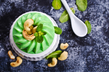 Green panna cotta