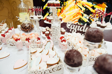 eco-friendly cake on the festive table.