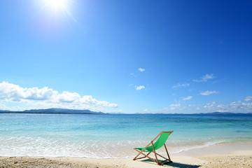 沖縄の美しい海とさわやかな空