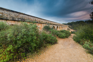 Fototapeta premium Aqueducte Roman devil Bridge in Tarragona,Spain