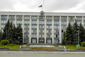 Fototapeta na wymiar Chisinau, Bulevardul Stefan cel Mare, government of Moldova, Mol