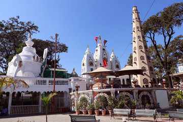 Khajrana Ganesh temple was established in 1735 by Ahilyabai Holkar belonging to the Holkar dynasty...