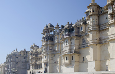 Obraz premium The city palace of Udaipur in India 