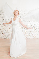 Fototapeta premium Angel dancing