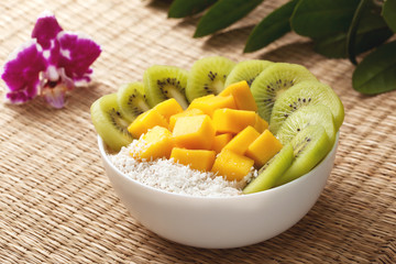 Fruit smoothie with mango, kiwi