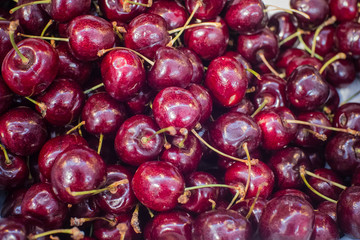  Ripe whole black cherries 