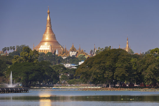 Shwedagon pagoda in Yangon from the Kandawgyi Lake 