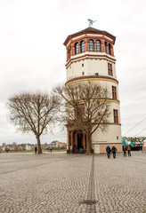 Düsseldorf Tower, Schossturm