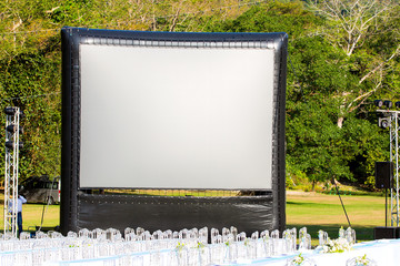 Projection screen in the garden