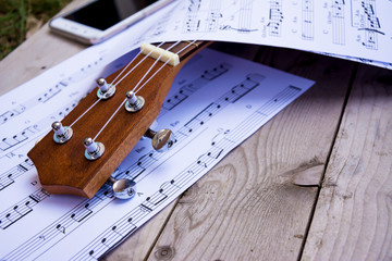 Fototapeta premium Guitar close up on audio note