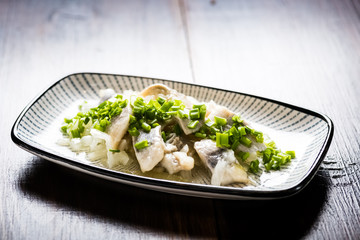 herring with onion