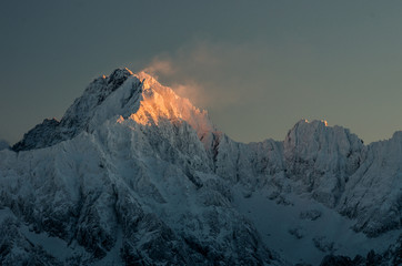 Obraz premium Gerlach, highest peak of Tatra mountains during sunset