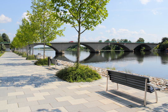 Schwedt, Uferpromenade