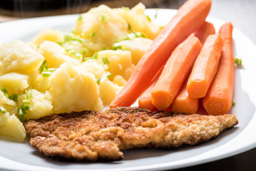 hot pork with vegetables