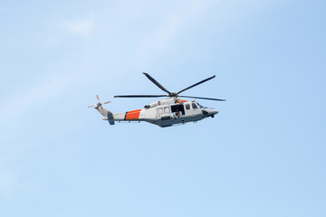 Fototapeta na wymiar Hubschrauber