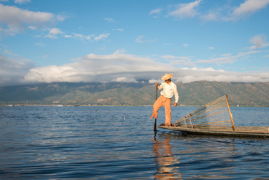 The Intha fisherman of Inle lake Myanmar. The Intha are members of a Tibeto-Burman ethnic group living around Inle Lake. The Intha are the only people in the world to fish using one leg.