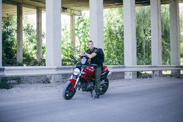 Obraz na płótnie Canvas motorcyclis holds great time
