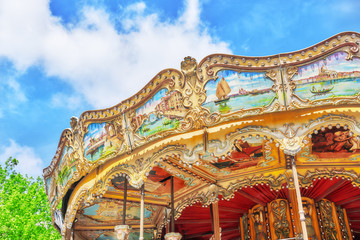 Obraz premium Entertainment Carousel for the youngest children. Horses on a ca