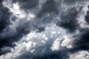 Obraz premium Dramatic Clouds Background