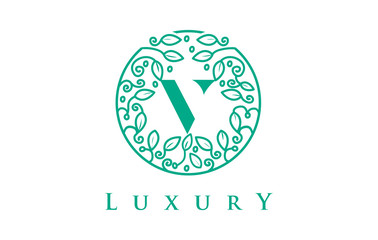 V Letter Logo Luxury.Beauty Cosmetics Logo