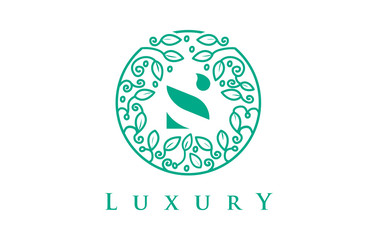 S Letter Logo Luxury.Beauty Cosmetics Logo