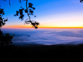 Fototapeta na wymiar Sun rise Phu Kradueng National Park,Thailand