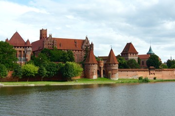 Fototapeta na wymiar Malbork Castle in Poland 