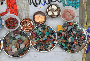 table with rings and amulets for selling