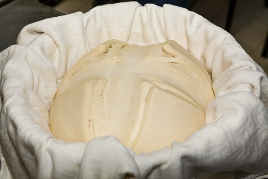 Yeast mother wrapped in a cloth