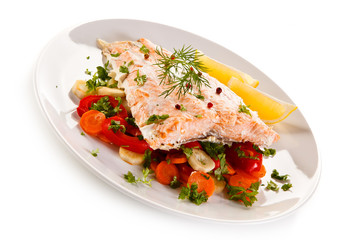 Roasted salmon and vegetables