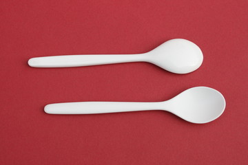 Esslöffel aus Kunstoff