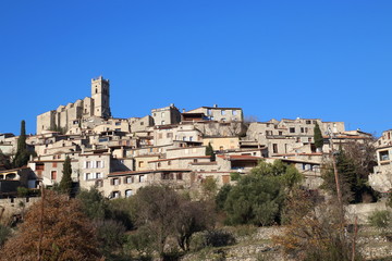 Fototapeta na wymiar Village d'Eus dans les Pyrénées orientales 