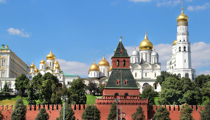 Fototapeta na wymiar Waterfront of Moscow city