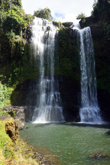 Fototapeta na wymiar Tad Cheuang waterfall