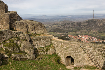 Fototapeta na wymiar Landscape from the castle of Monsanto. Portugal.