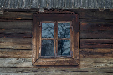 Obraz na płótnie Canvas Rustic window