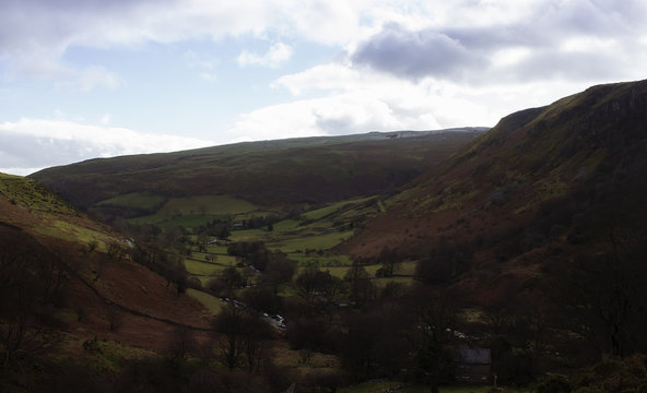 Fototapeta Landscape view of North Wales from the mount