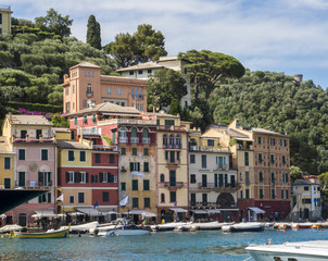 Fototapeta na wymiar Amazing village Portofino, seaside. Italy
