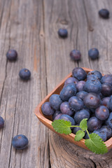 Bluebarries in wooden bowl