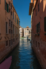 Fototapeta na wymiar In the alleys of Venice, Italy