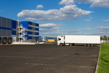 Naklejka premium modern logistics center