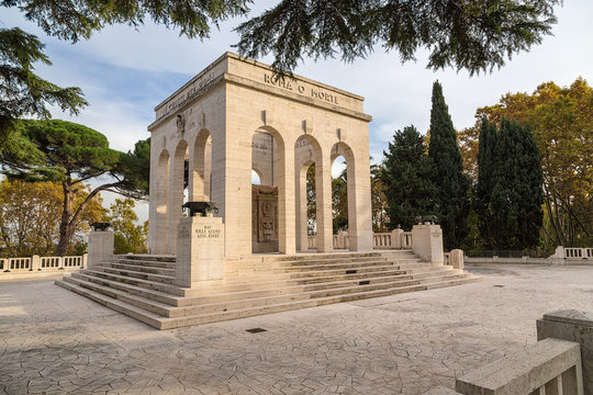 Rome, Italy. Mass grave of soldiers Garibaldi (Caduti Monument) with the motto of "Rome or Death" on the Janiculum hill