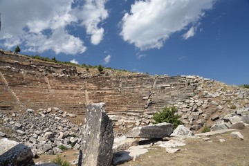 Fototapeta na wymiar Ancient theatre in Kibyra