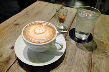 Latte art with tulip flower