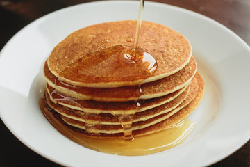 pancakes with honey