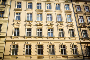 Fototapeta na wymiar facade of an old house in Berlin Kreuzberg