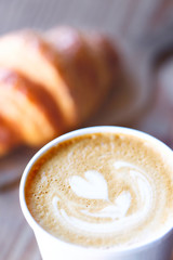 heart shaped latte art